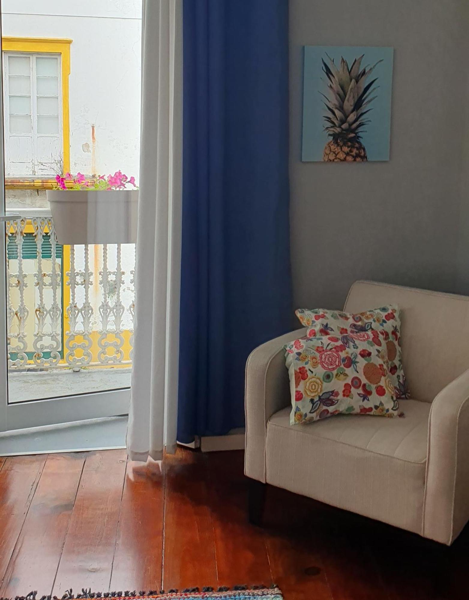 A-Tipica Guesthouse Ponta Delgada Exteriör bild